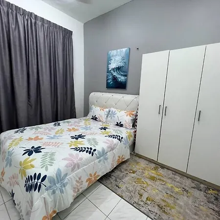 Rumah Melati By Impian Homestay Klia-Salak Tinggi-Nilai Sepang Exterior photo