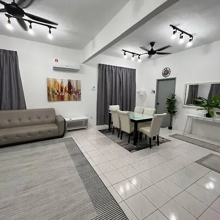 Rumah Melati By Impian Homestay Klia-Salak Tinggi-Nilai Sepang Exterior photo