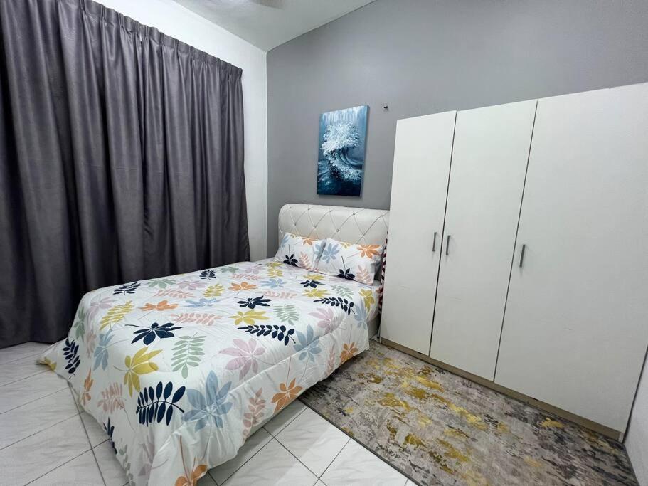 Rumah Melati By Impian Klia-salak Tinggi-nilai * Sepang