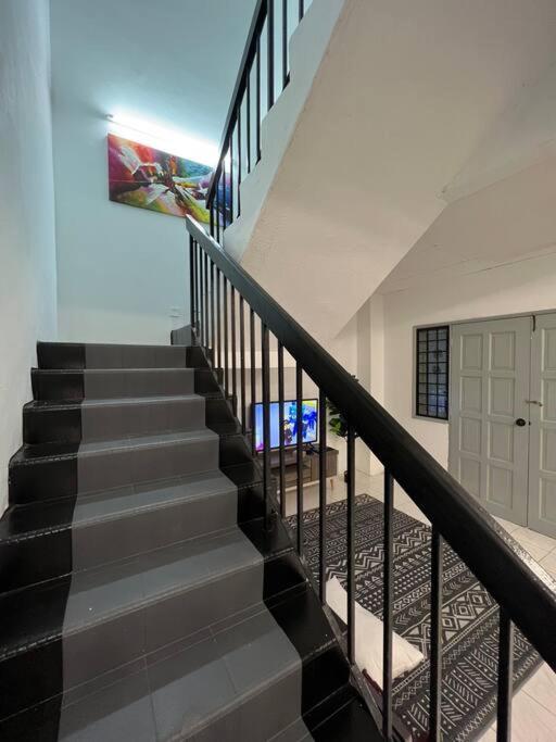 Rumah Melati By Impian Klia-salak Tinggi-nilai *